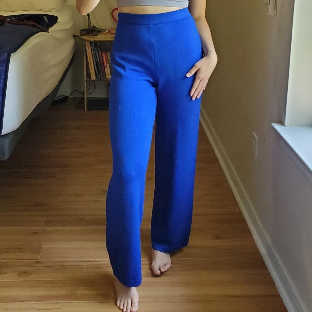 St John collection by Marie Gray pants
